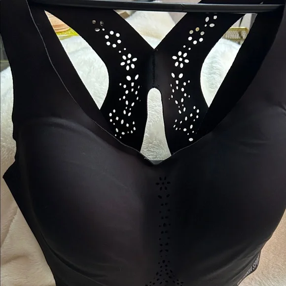 Victoria’s Secret Angel Max Sport Bra - Picture 8 of 12